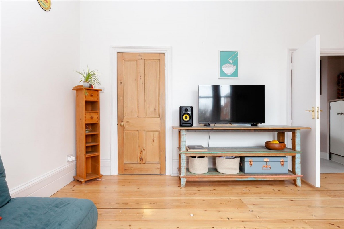 Image for London, N16 9DA